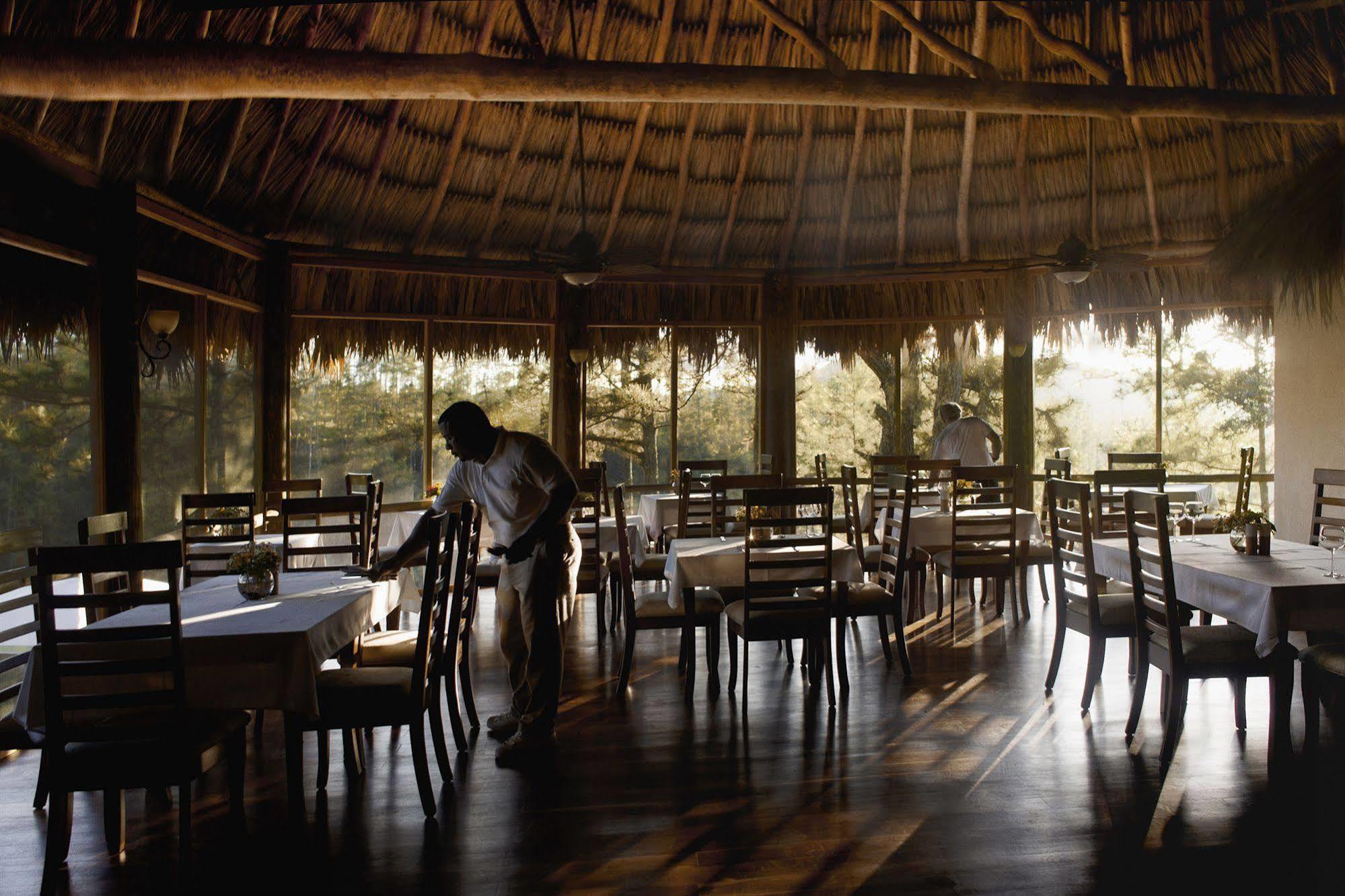 Gaia Riverlodge Unitedville 외부 사진
